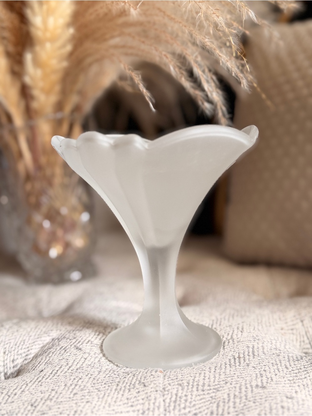 Frosted Glass Tulip Glass Pedestal/Candy/Bonbon /Trinket Dish